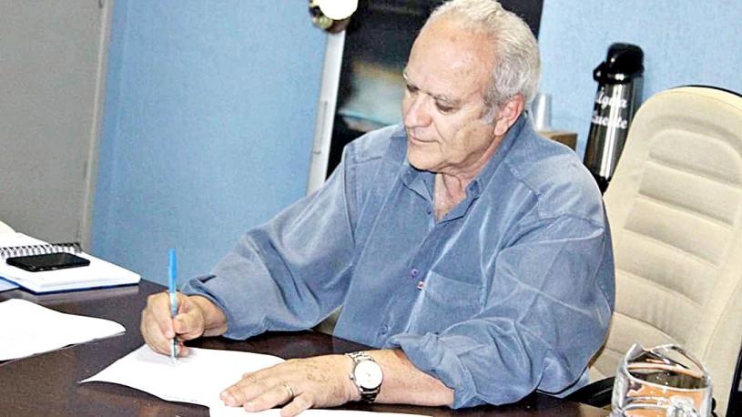 O prefeito de Orizona, Dr. Joaquim Augusto Marçal (PSDB), anuncia que não será candidato à reeleição